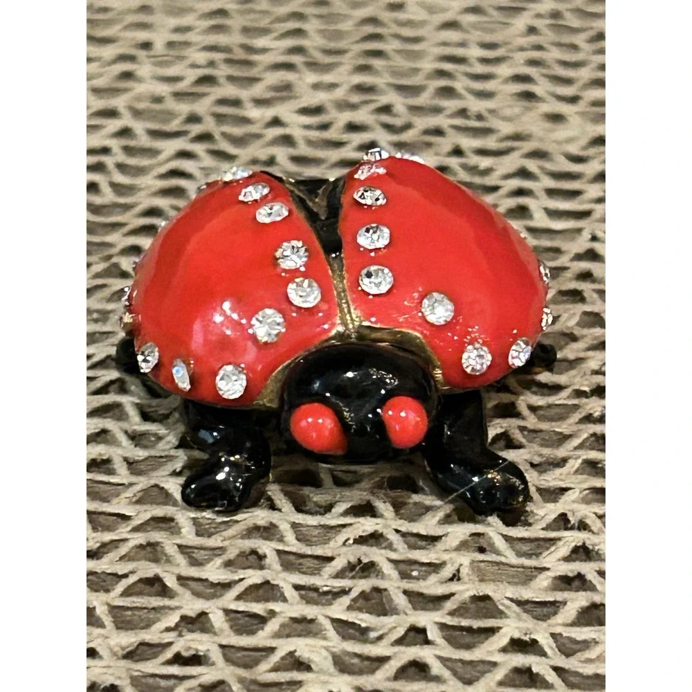 Ladybug Red Trinket Jewelry‎ Box Ring Holder Magnetic Closure